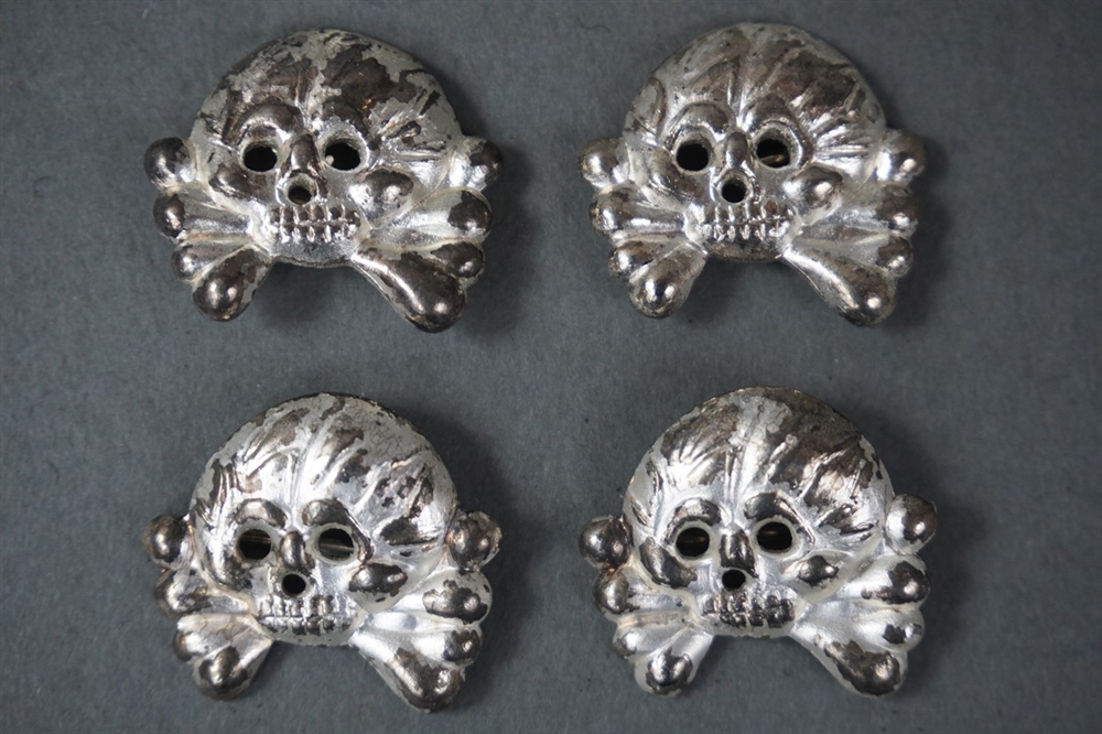 Reproduction German Wwii Panzer Skulls For Collar Tabs Lot Of