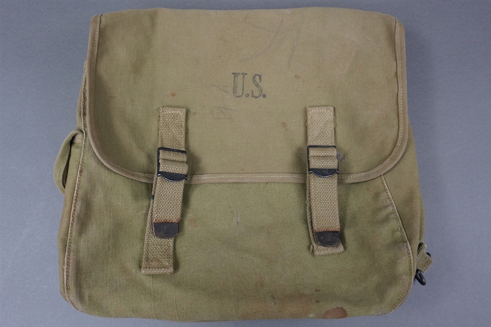 Original US WWII Musette Pouch