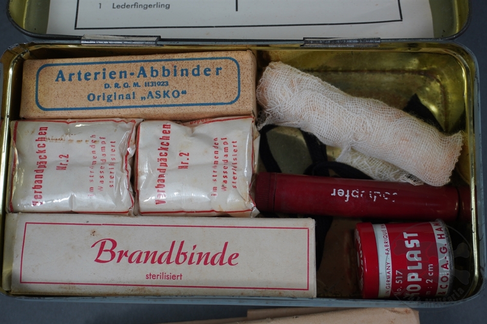 Original German WWII First Aid Kit (Verbandkasten) With Contents